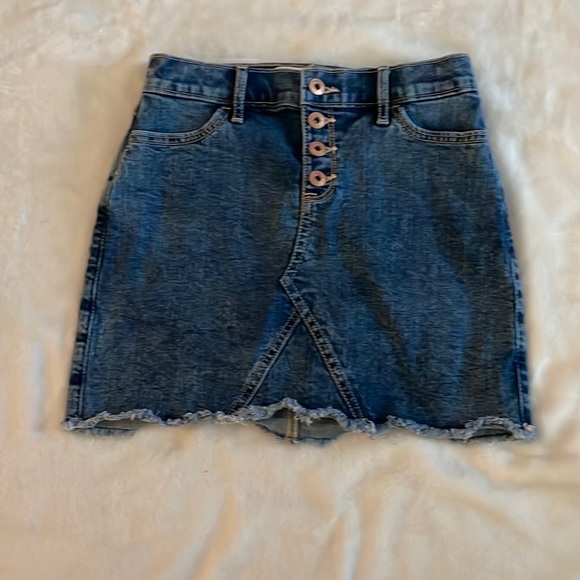 Abercrombie Girls Jean Skirt With Adjustable Waist Size 11/12 - Picture 1 of 4